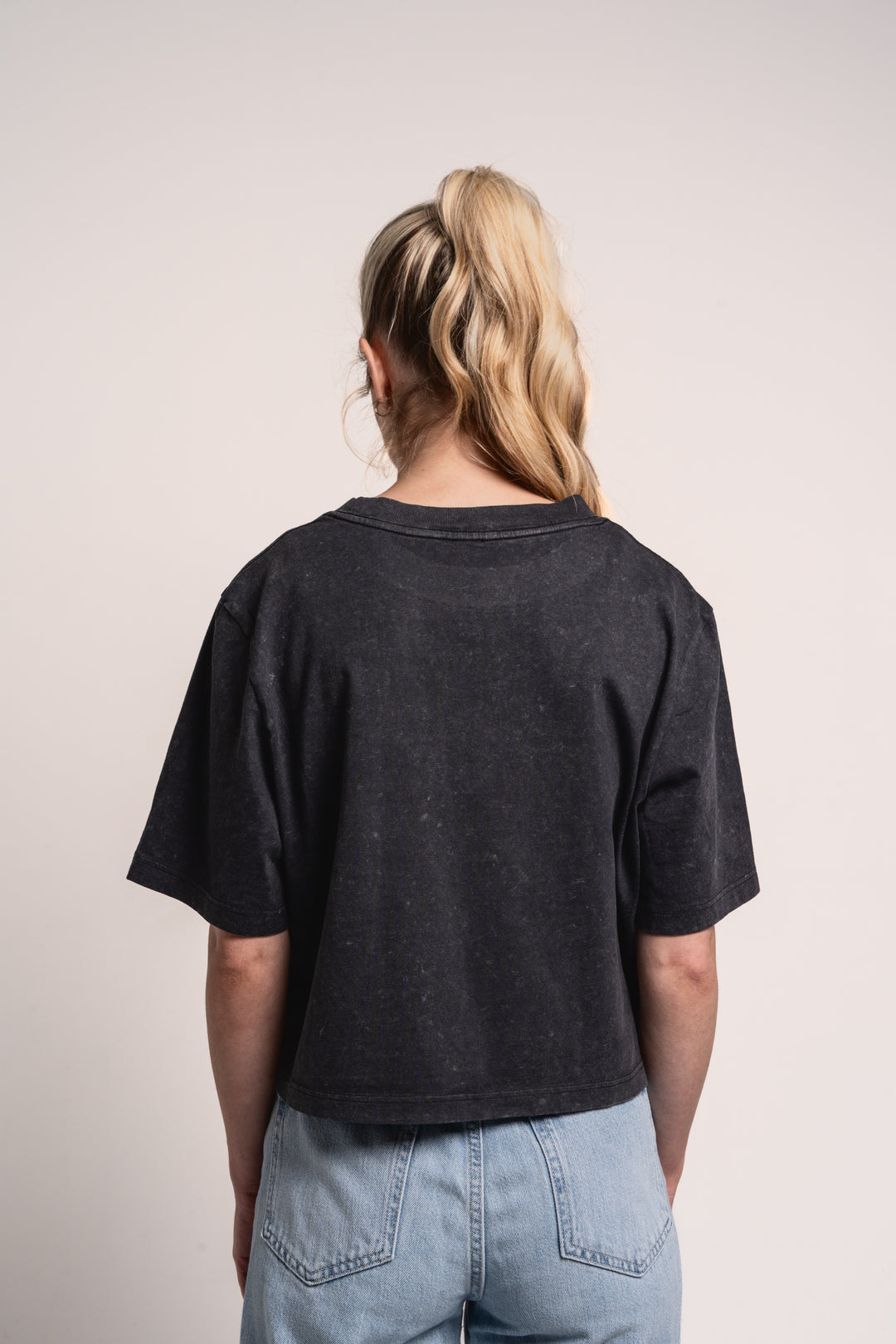 Be Courageous - Women's Crop Tee